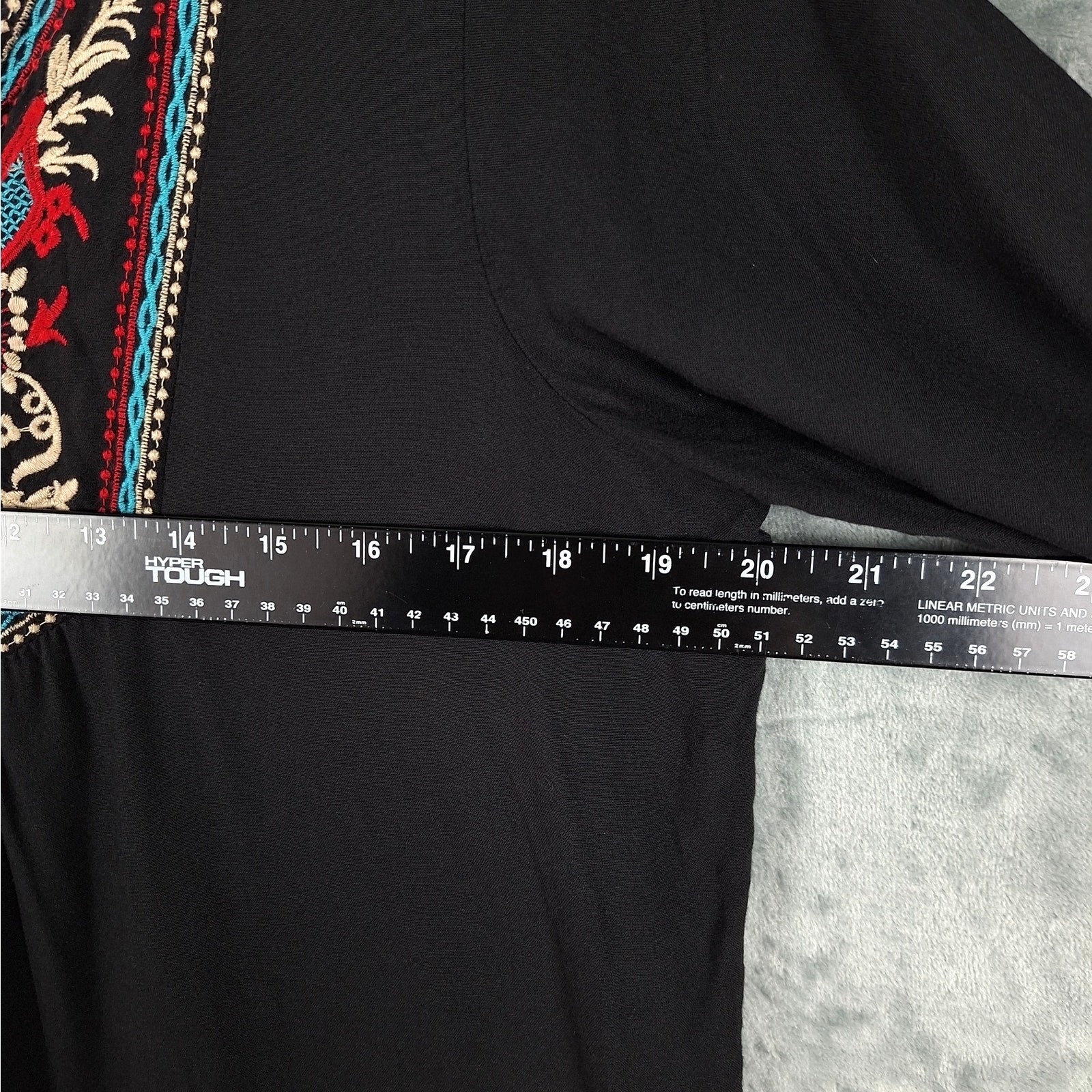 Womens Top Medium Boho Peasant Embroidered Floral Hippie Retro Festival Tunic
