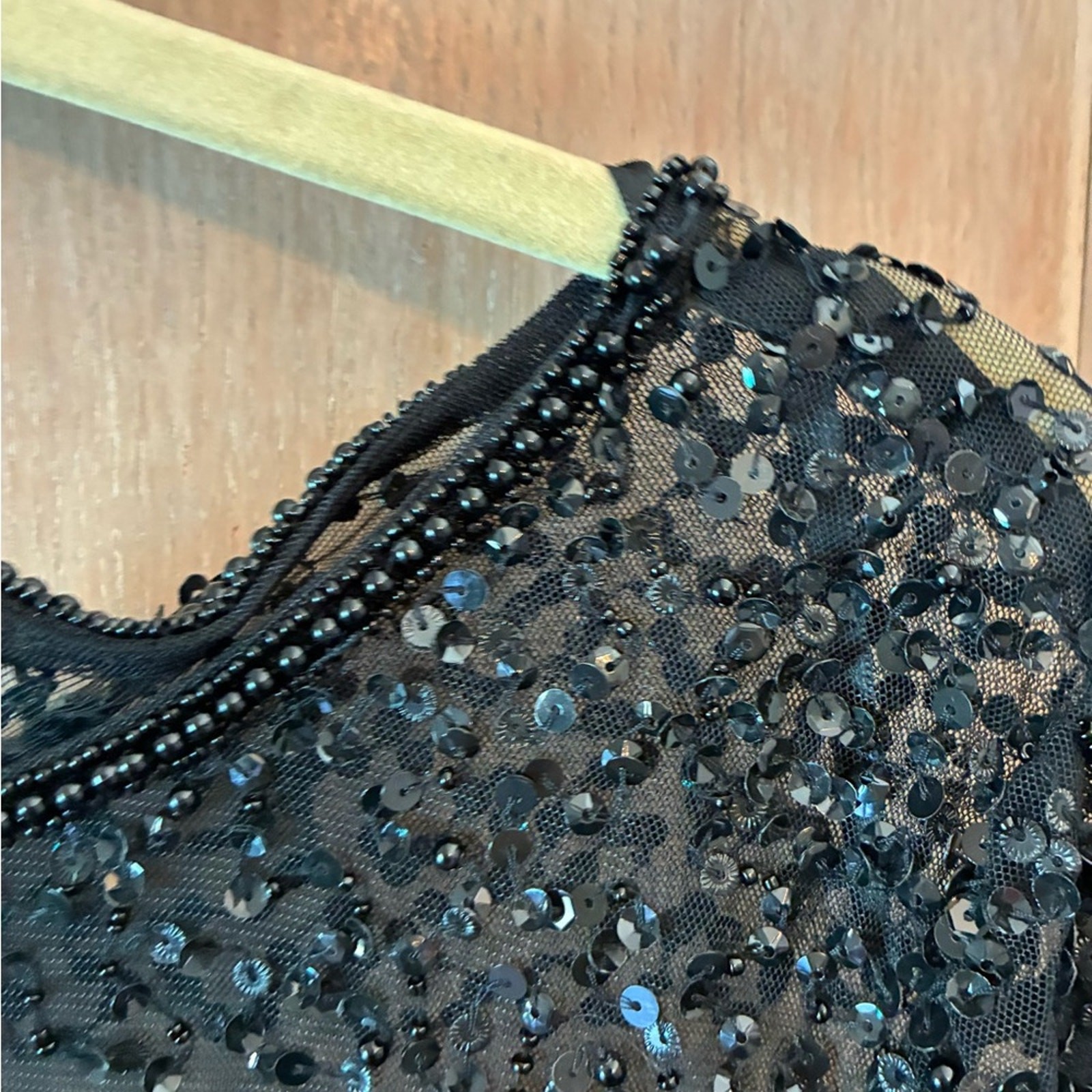 NWT Adriana Papell black sequin cocktail dress size 4