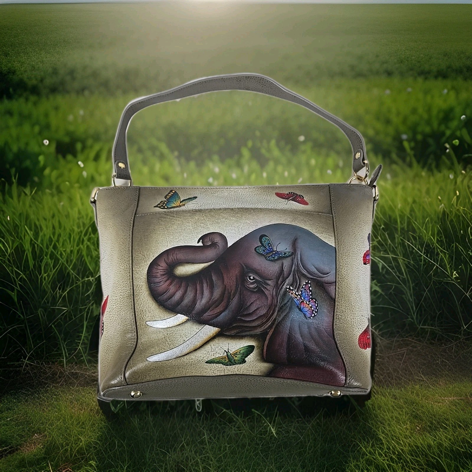 NWOT – Anuschka Hand Painted Gentle Giant Elephant Shoulder Shopper Bag Tote
