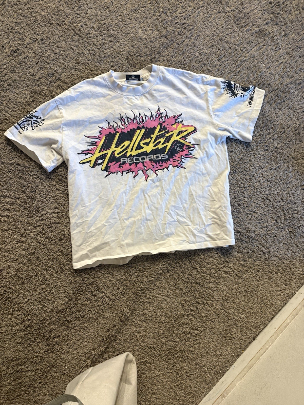 Hellstar Men’s T-Shirt Size M