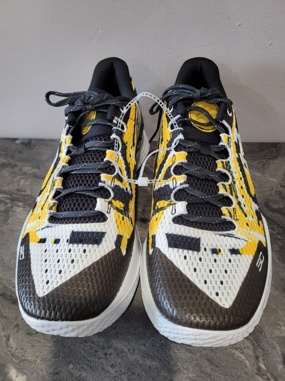 Under Armour Curry 2 Low Flotro “Taxi” Men’s Basketball Shoes Sz 10 3027050-001