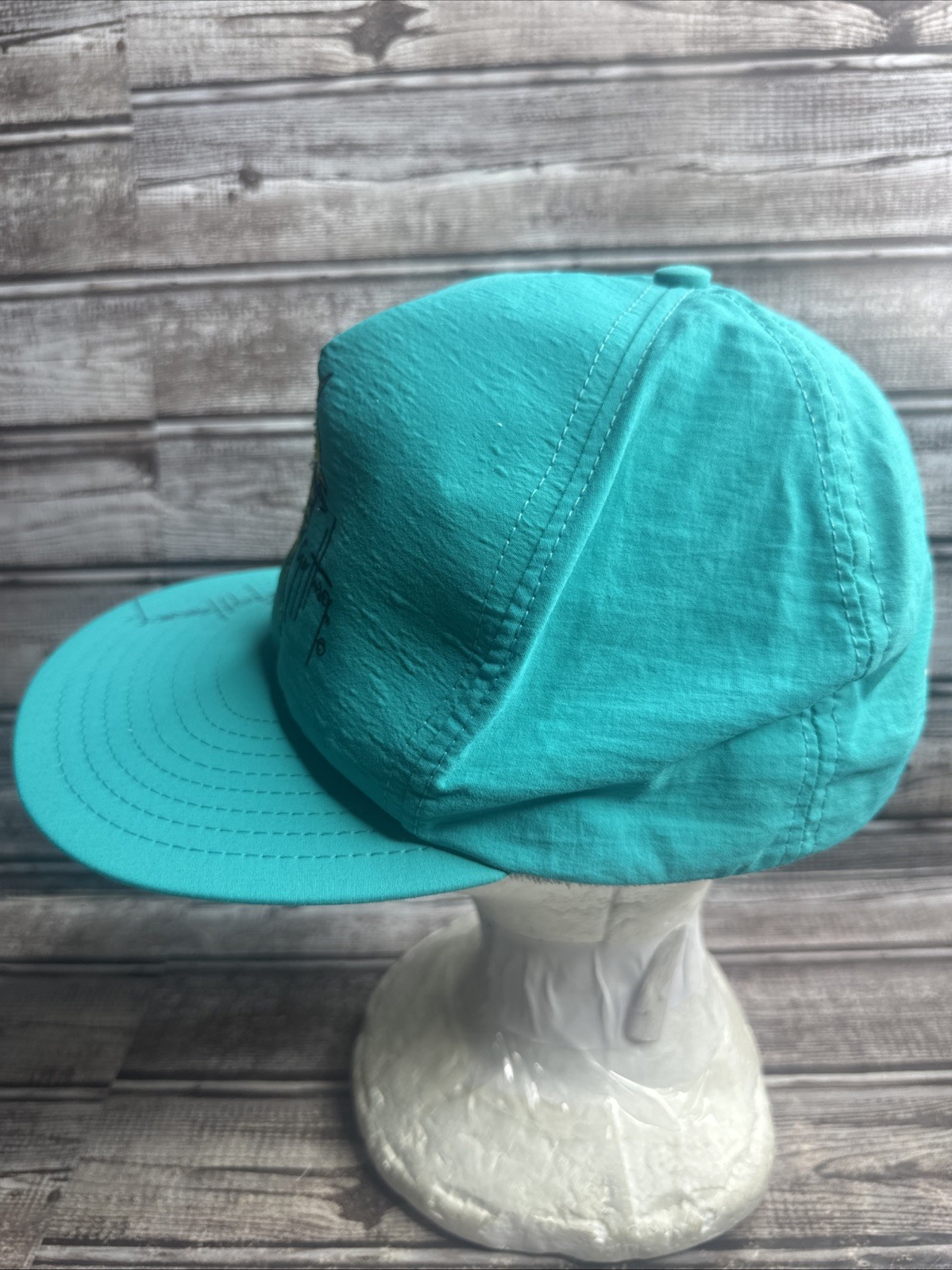 GUY HARVEY Ltd Fishing Hat Snapback SZ M/L Hat SIGNED Mahi Louisville Mfg Co.