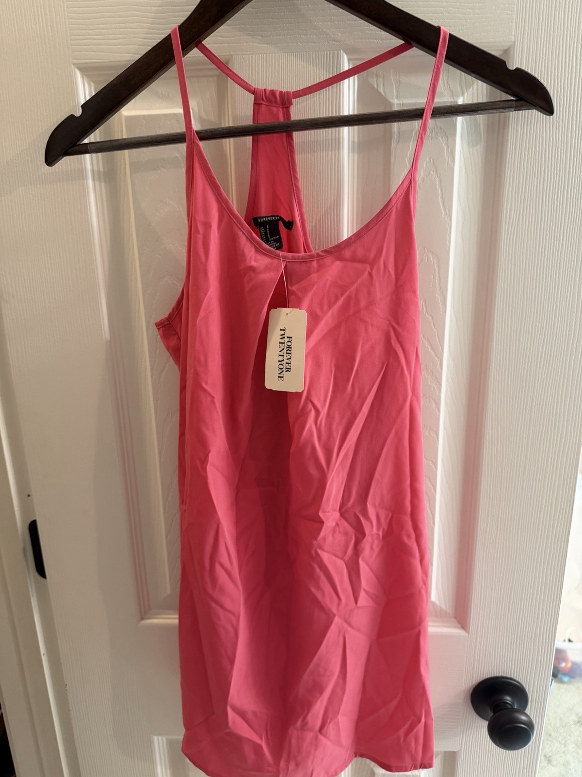 Forever 21 Pink Solid Spaghetti Strap Scoop Neck Sleeveless Cami Tank Top S