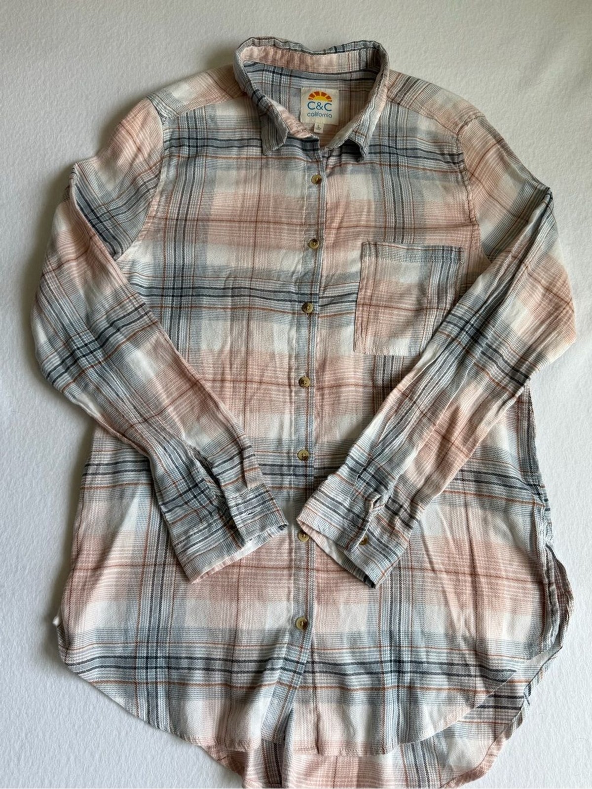 C&C California Plaid Flannel Shirt Large Pink Blue Button Front Pocket