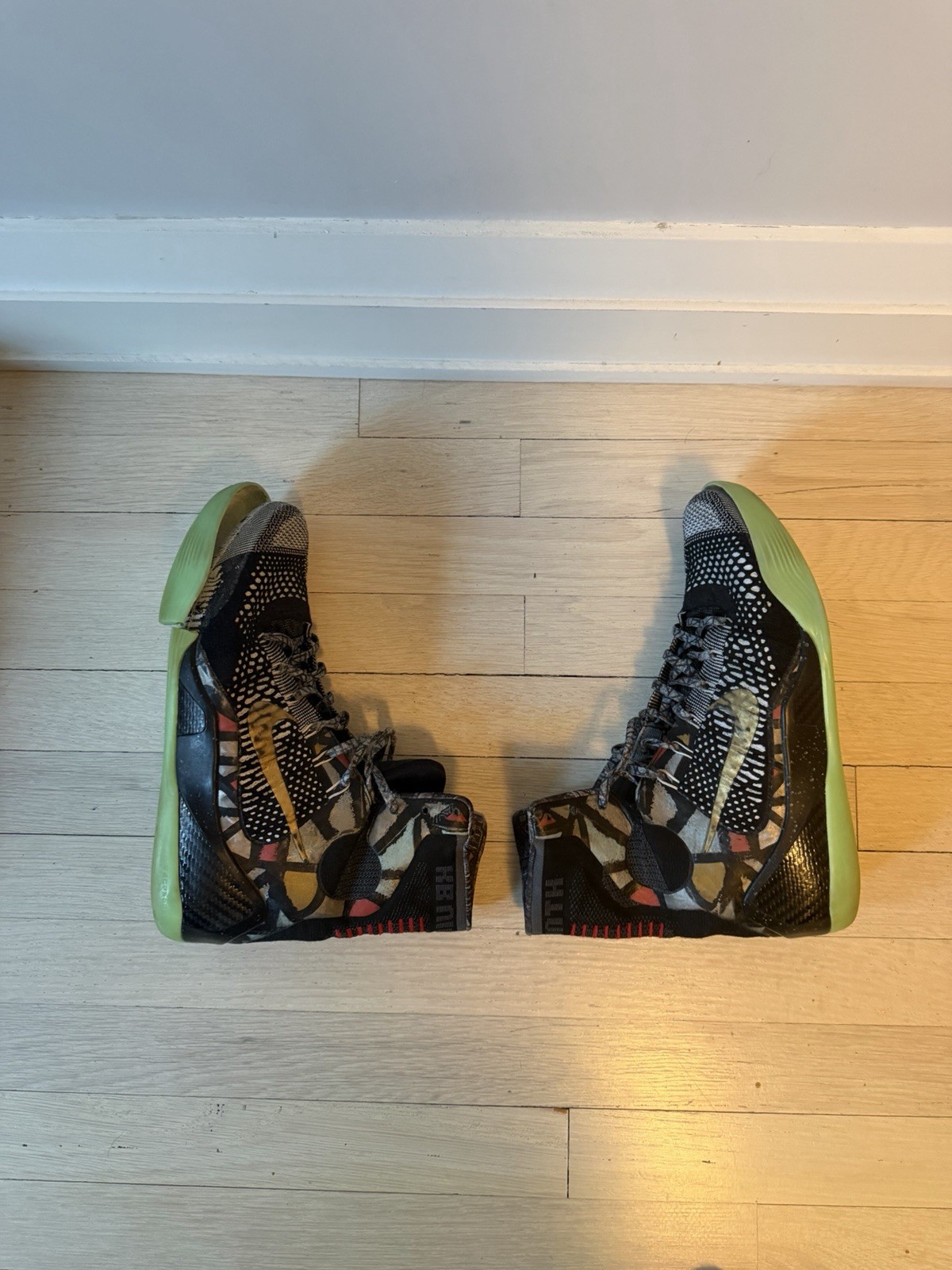 Nike Men’s Kobe Bryant 9 Gumbo High Top Basketball Shoes Sneakers