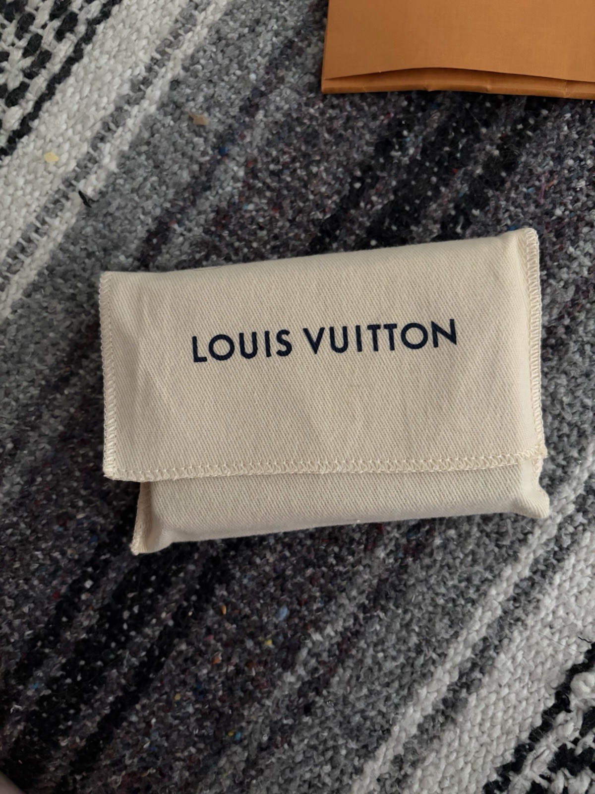 Authentic Louis Vuitton Envelope Business Card Holder Monogram Leather