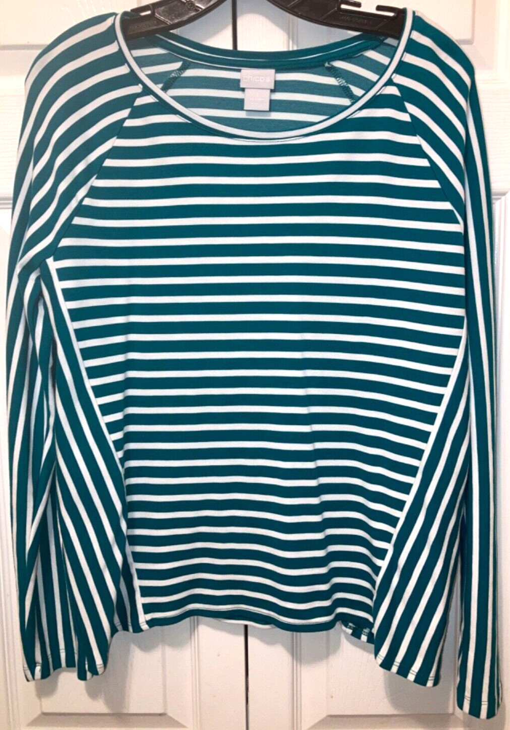 NEW Chico’s Woman’s Rayon Nylon Spandex Green & White Striped Top Sz 1 Or M