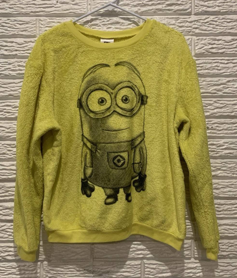 Despicable Me Minions Fuzzy Fleece Pullover Bright Yellow Junior’s Large (11-13)