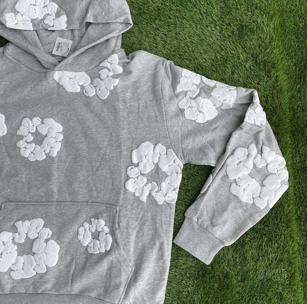 *BRAND NEW* Denim tears “Gray” Hoodie – Ready To Ship🚚💨 (Size M)