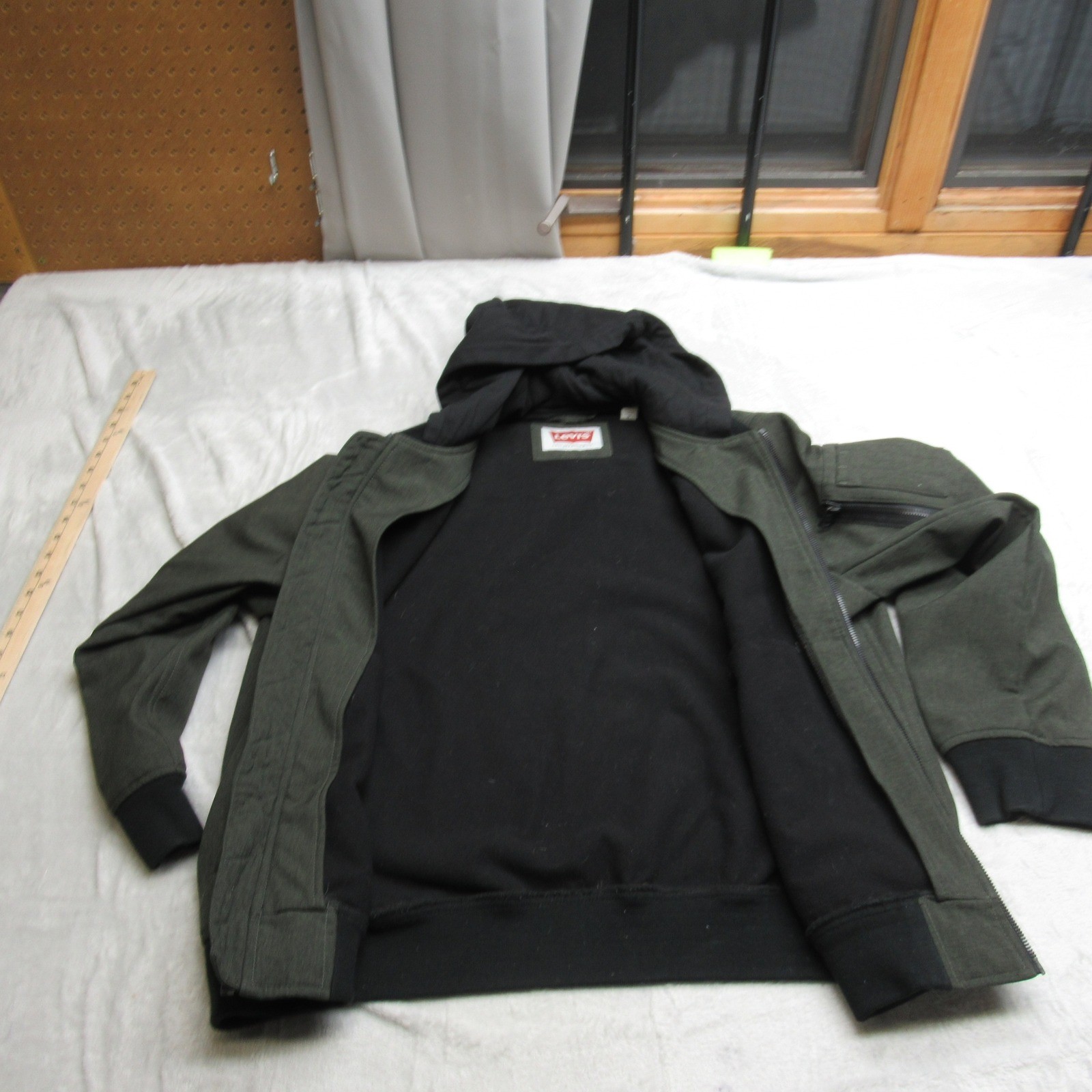 Levis Jacket Men Large GRN Softshell Water Resistant Hood Fleece Lined Rain Wind