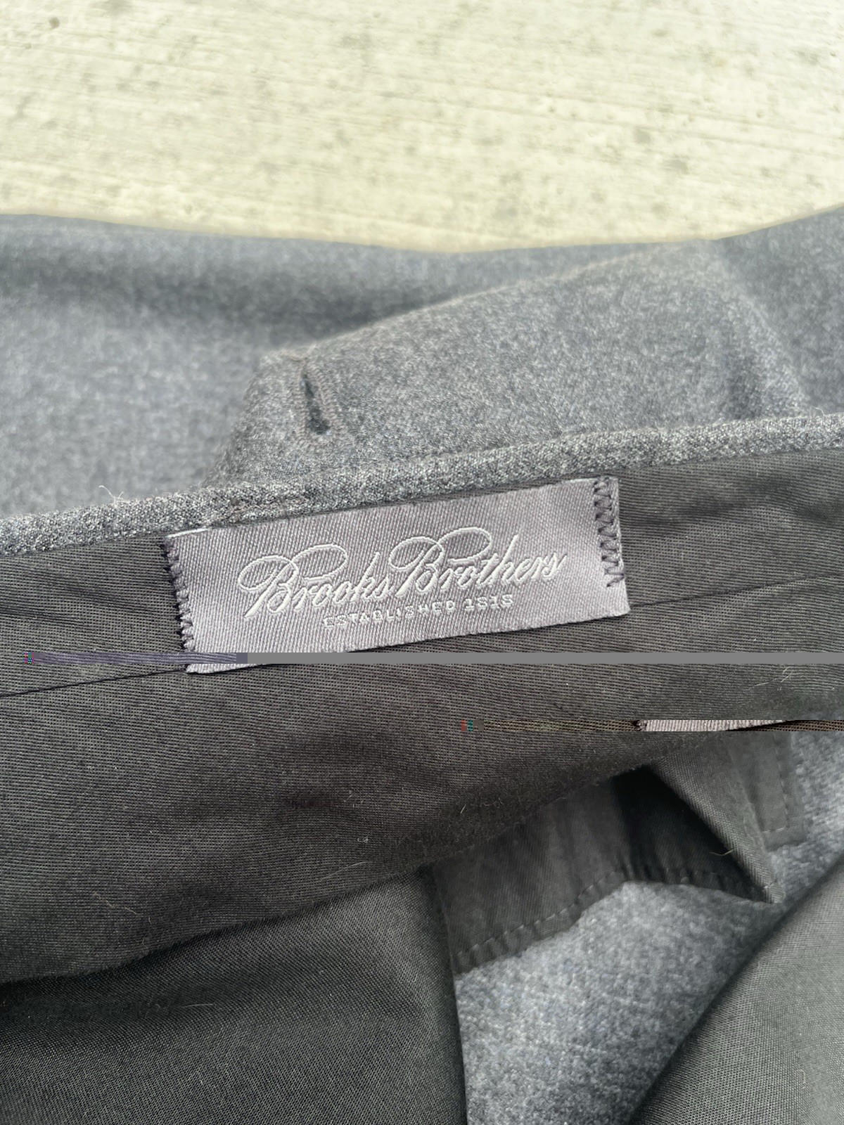 Brooks Brothers Men’s Gray Wool Flannel Pleated Cuffed Dress Pants 44W