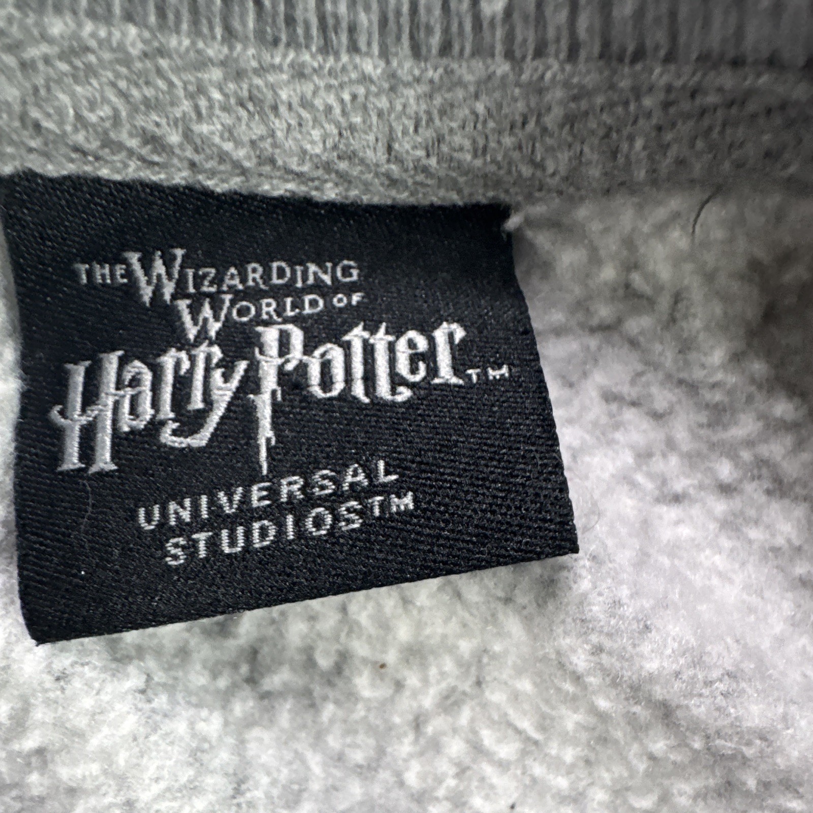 Universal Studios Wizarding World Harry Potter Gryffindor Gray Crewneck XS