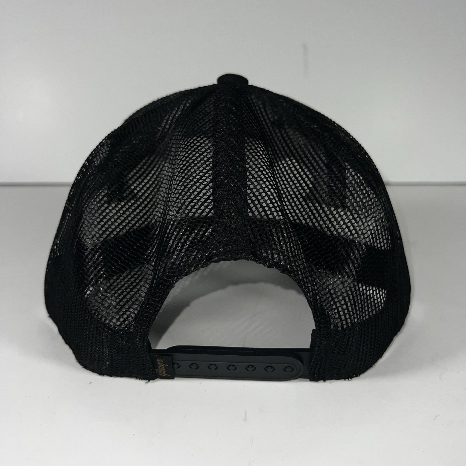 GIBSON Black Trucker Snapback Mesh Back 130 Year Anniversary Authentic Gibson