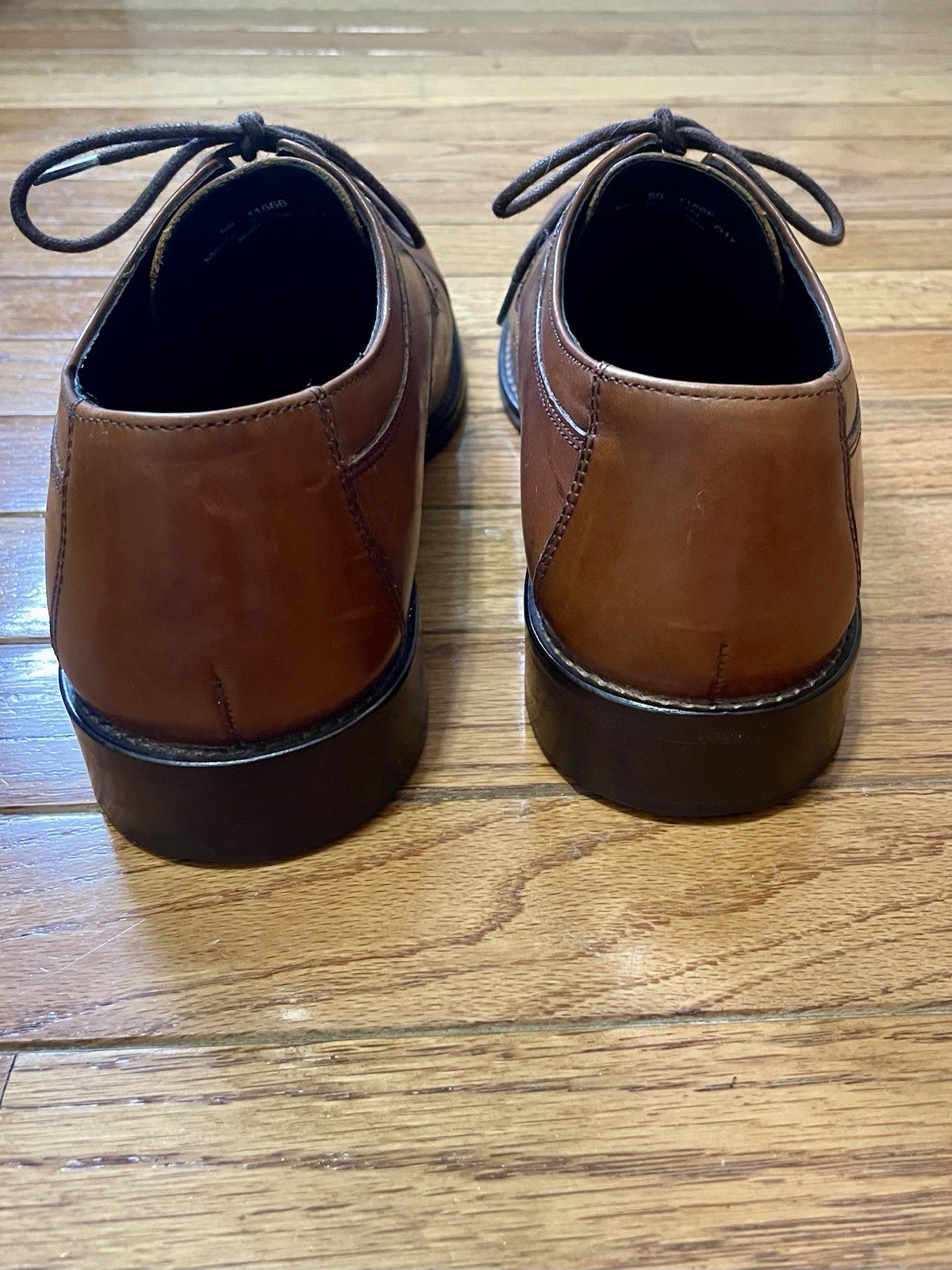 J. Murphy by Johnston & Murphy Men’s Brown Leather Cap Toe Oxford 9.5M 59-11566