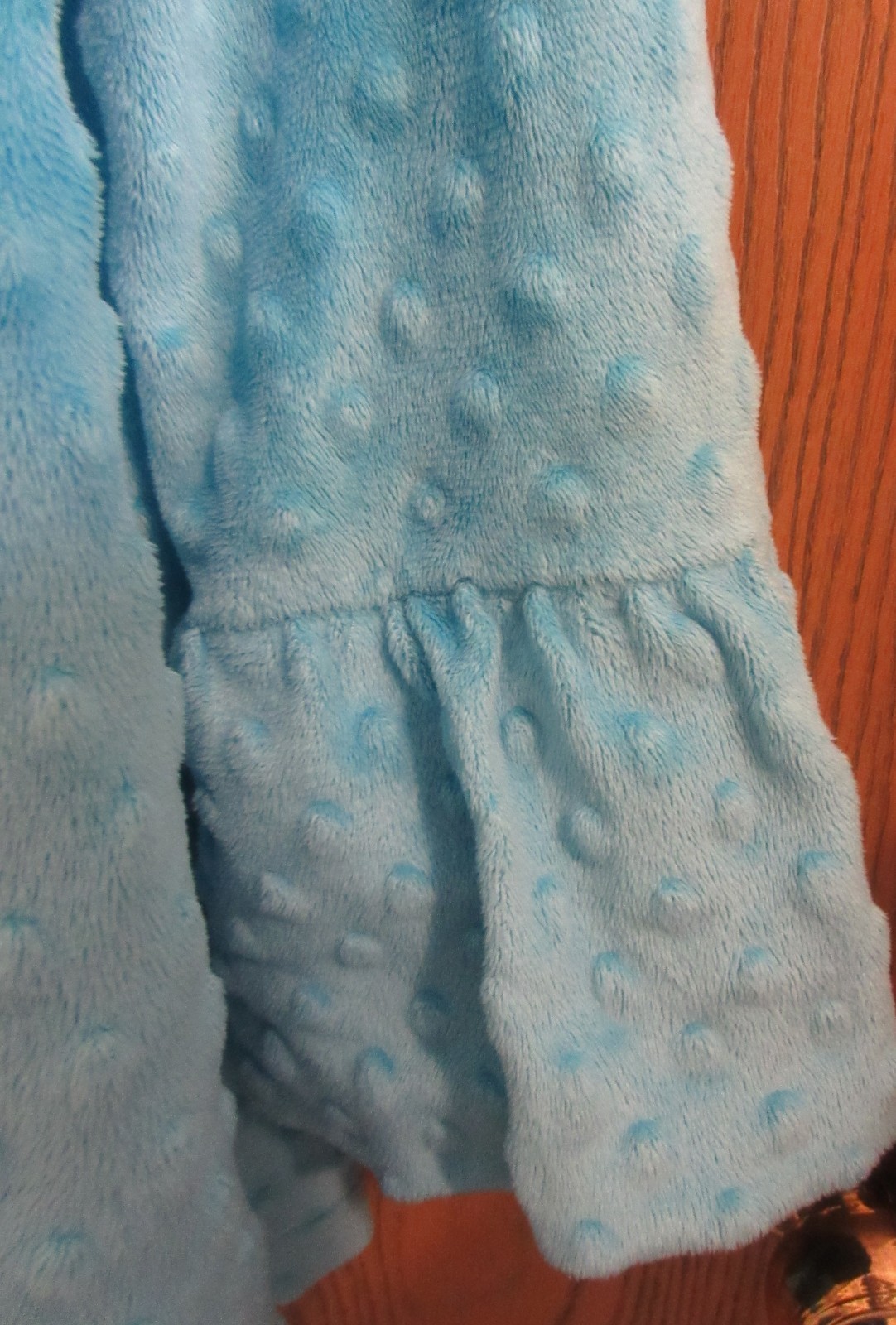 DOODLE LOLLY WOLLY woman’s SMALL BLUE dotted velour bed jacket dressing robe