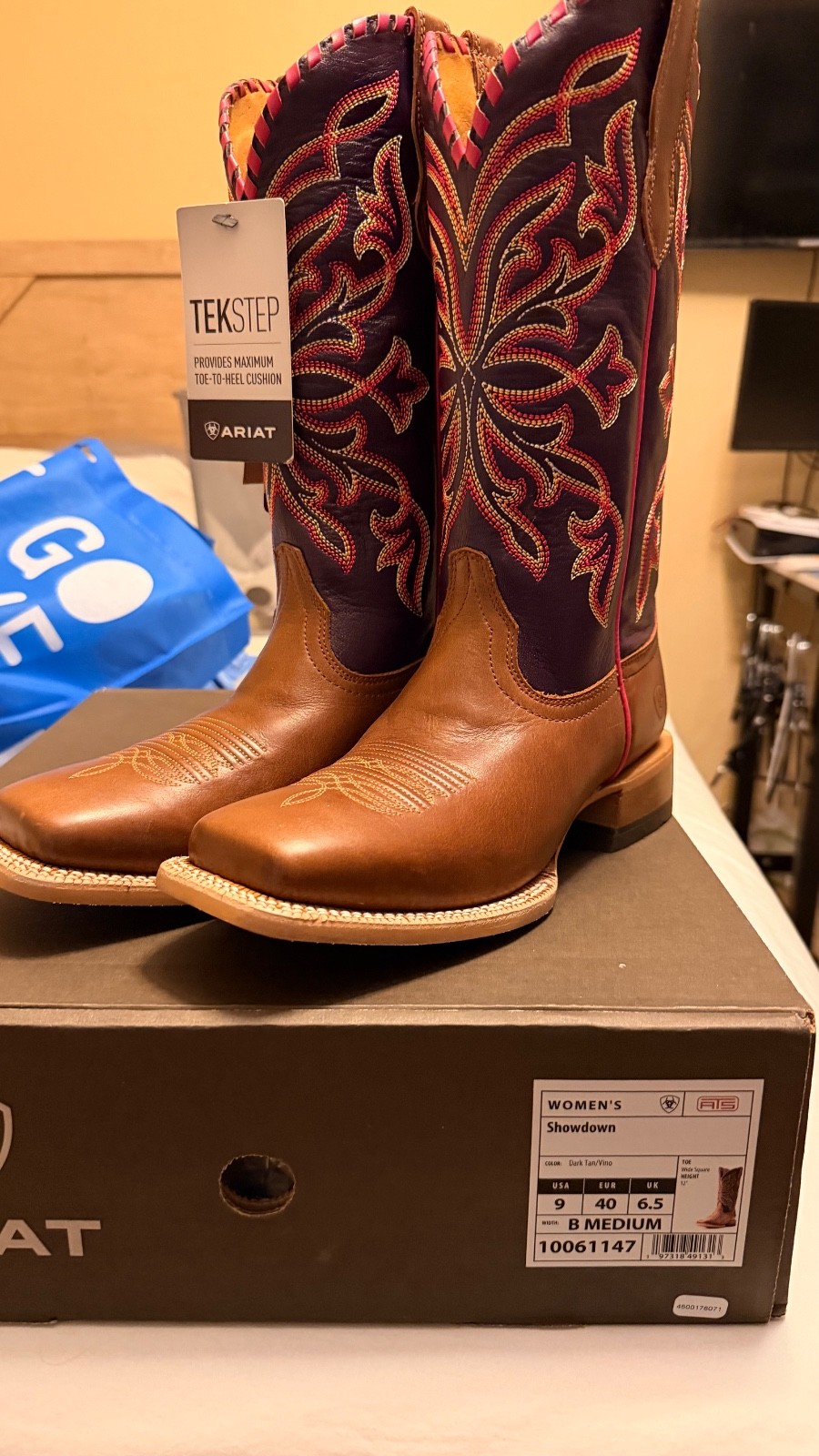 Women’s Ariat Showdown Boots