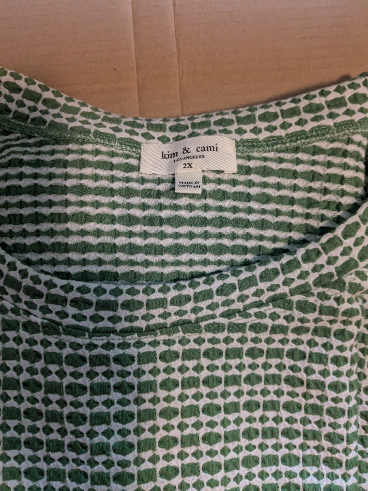 kim & cami Plus 2X Green/White Geometric Scoop Neck Short Sleeve Tee