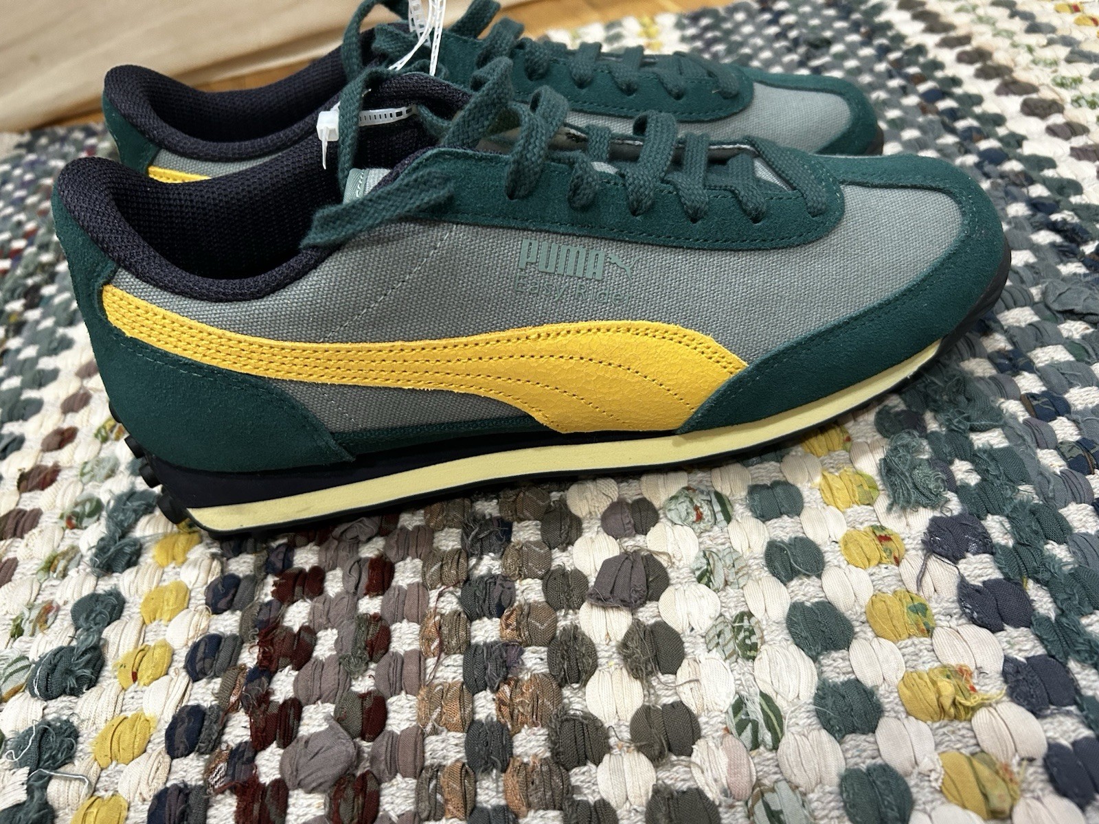 PUMA Easy Rider Weathered Men’s Low Top Lace-Up Canvas Sneakers 400397-02