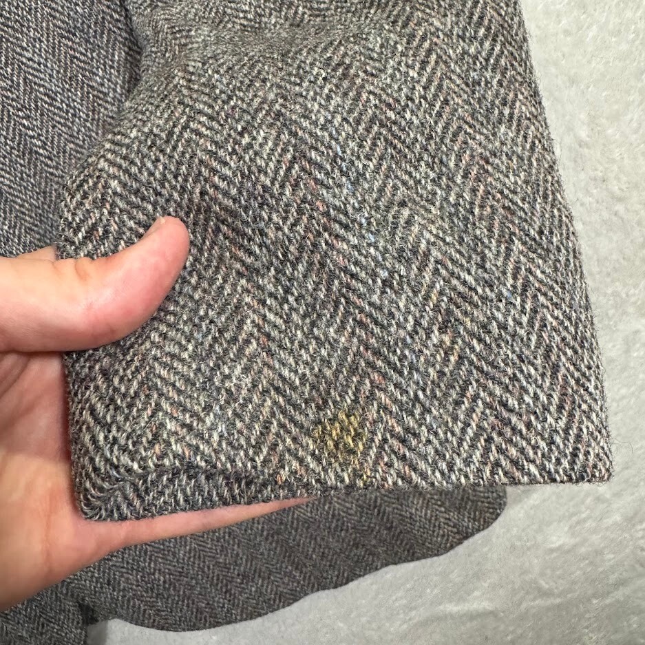 VINTAGE Harris Tweed Men 42R Sport Coat Thick Grey Herringbone Scottish Wool USA