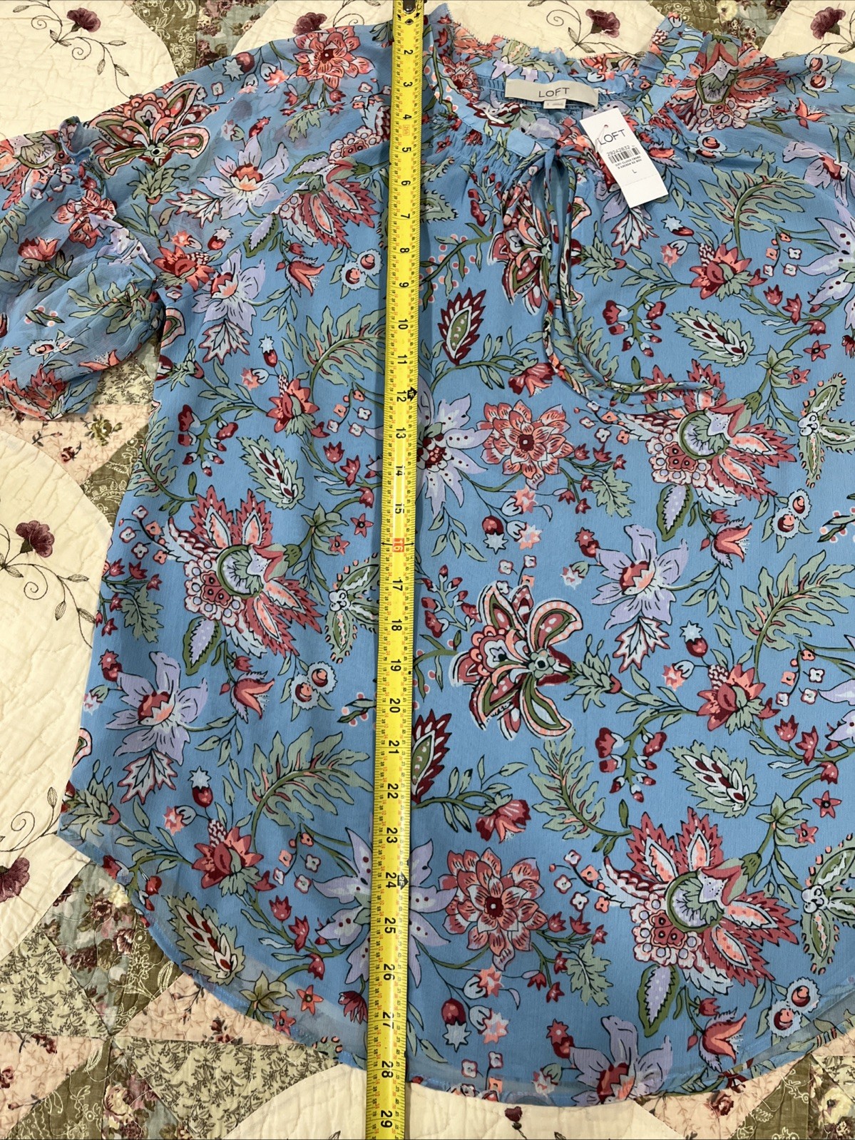 LOFT Blouse Top Women’s Size L Blue Floral Bell Sleeves Ties In Front Lined