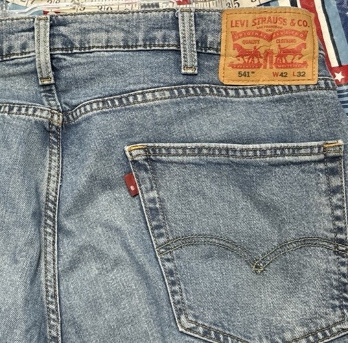 Levi’s 541 Men’s Big & Tall Jeans Blank Red Tag Straight Leg Size 42 x 32