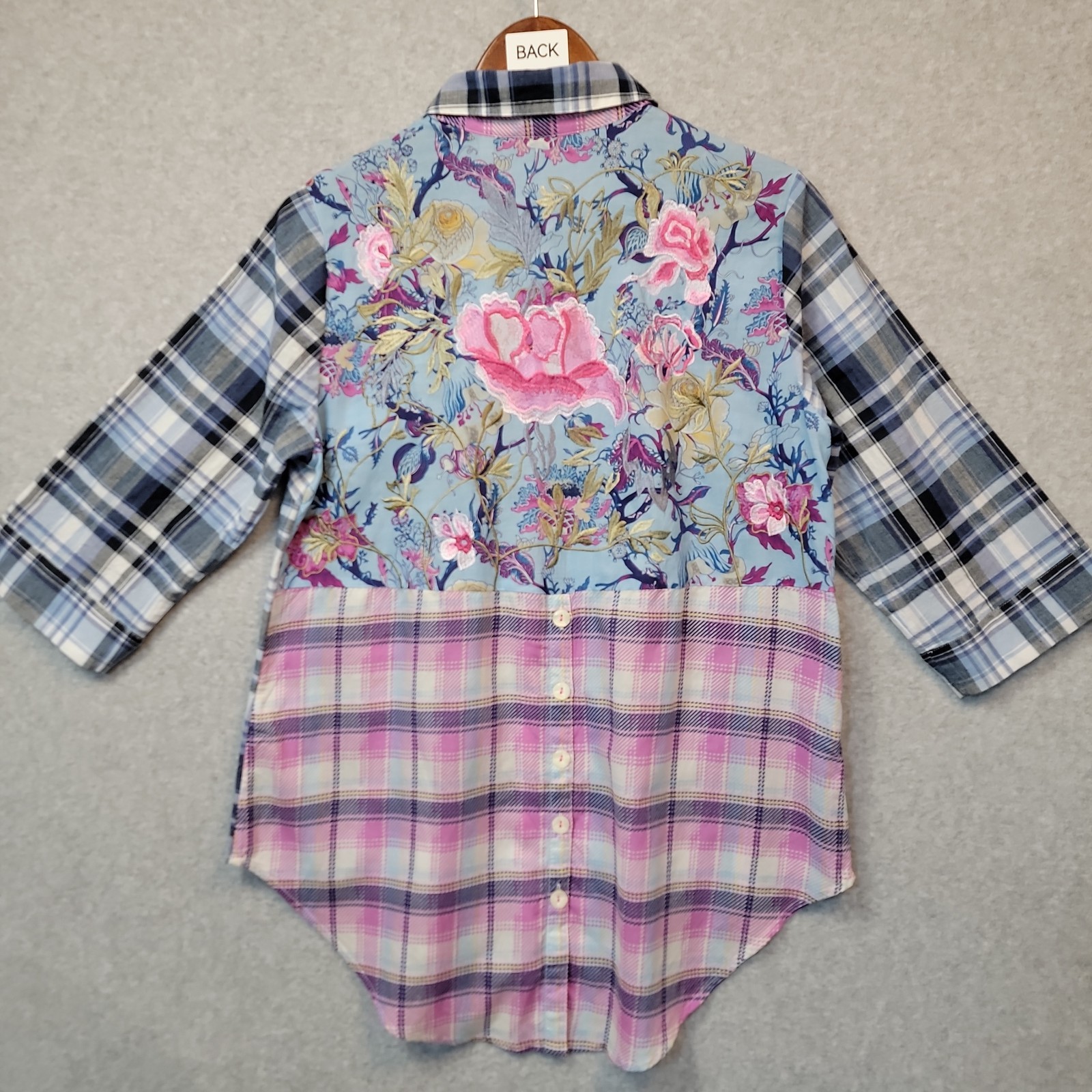 Soft Surroundings Women’s Plaid Embroidered Floral Button Tunic Top Boho Sz M