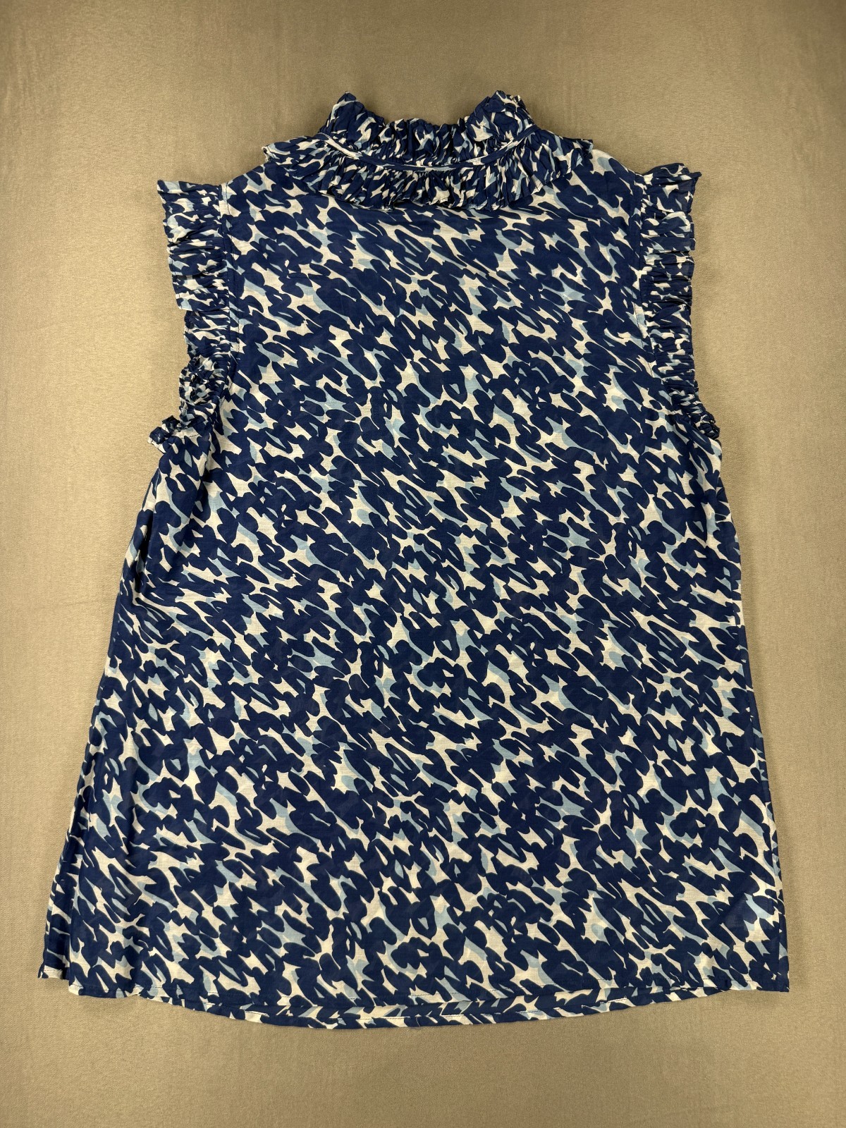 Ann Taylor LOFT Silk Blend Blue Ruffle Sleeveless Blouse Medium