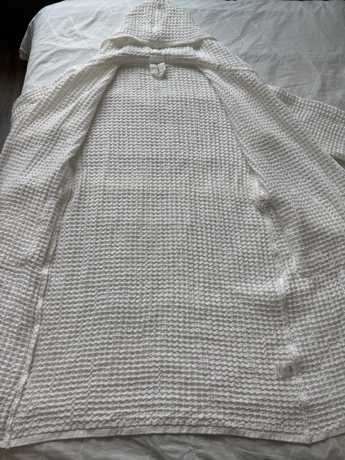 ONSEN Supima Cotton Waffle Bath Robe Hooded White Size M Unisex Luxury Spa Hotel