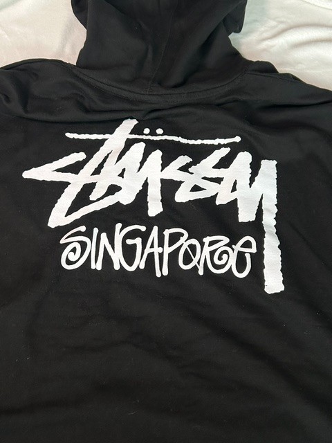 Stussy “Singapore Chapter” Black Pullover Cut-Tag Hoodie – XXL