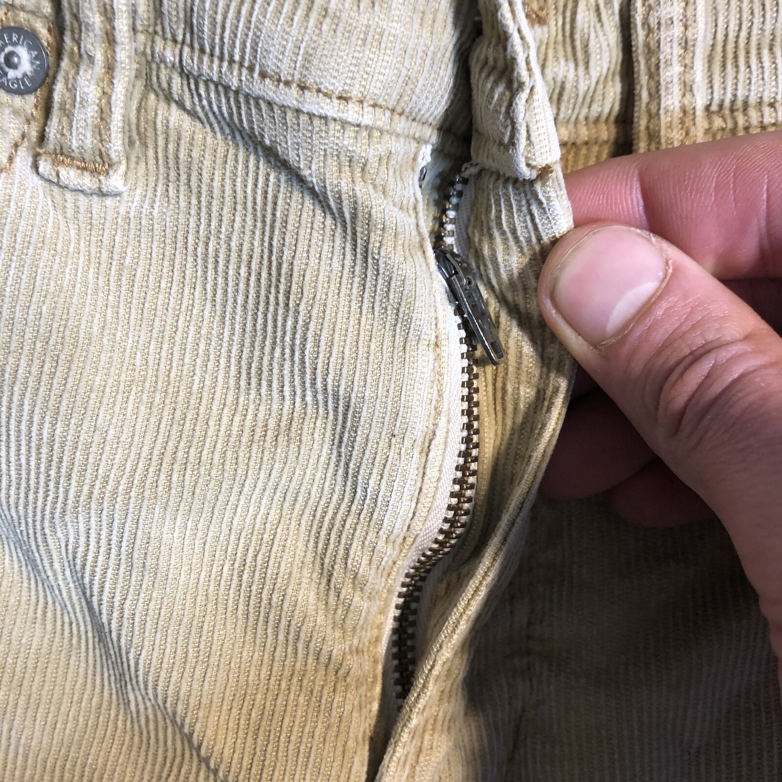 American Eagle Corduroy Pants Womens 00 X 27.5 in Mom Straight Jeans Stretch Tan