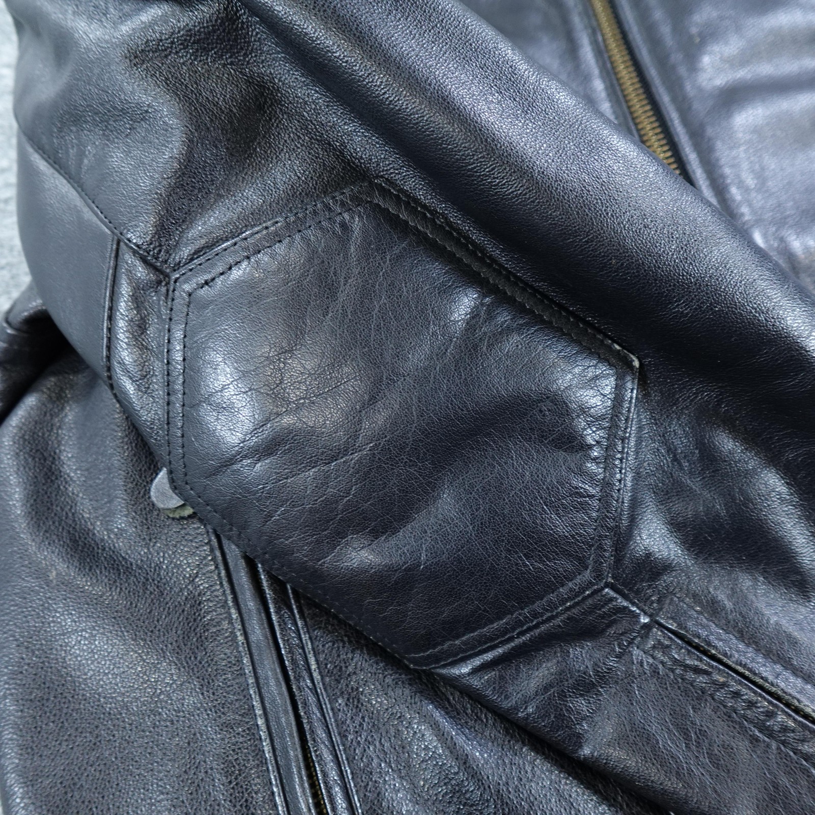 MOB Leather Motorcycle Jacket Men 42 Black Biker Moto Riding Heavy Lined Genuine