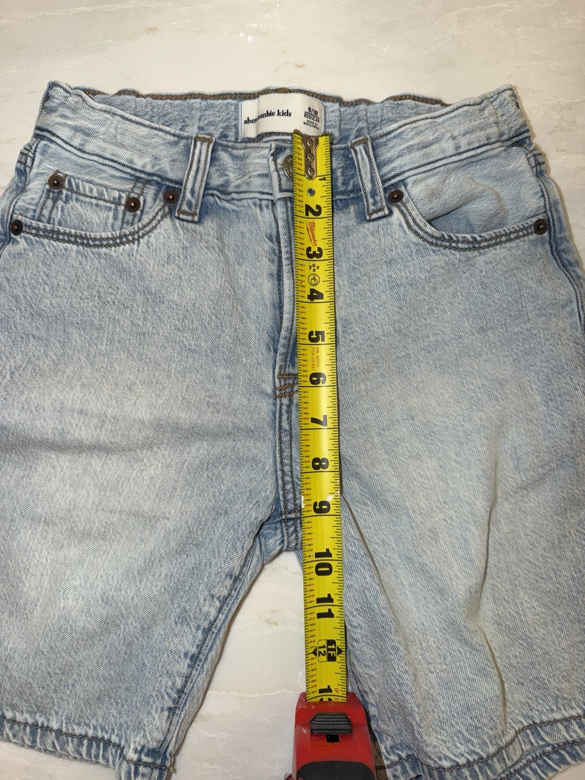 Abercrombie Kids Girls Light Wash Denim Shorts 9/10 Regular Pockets 10″ Inseam