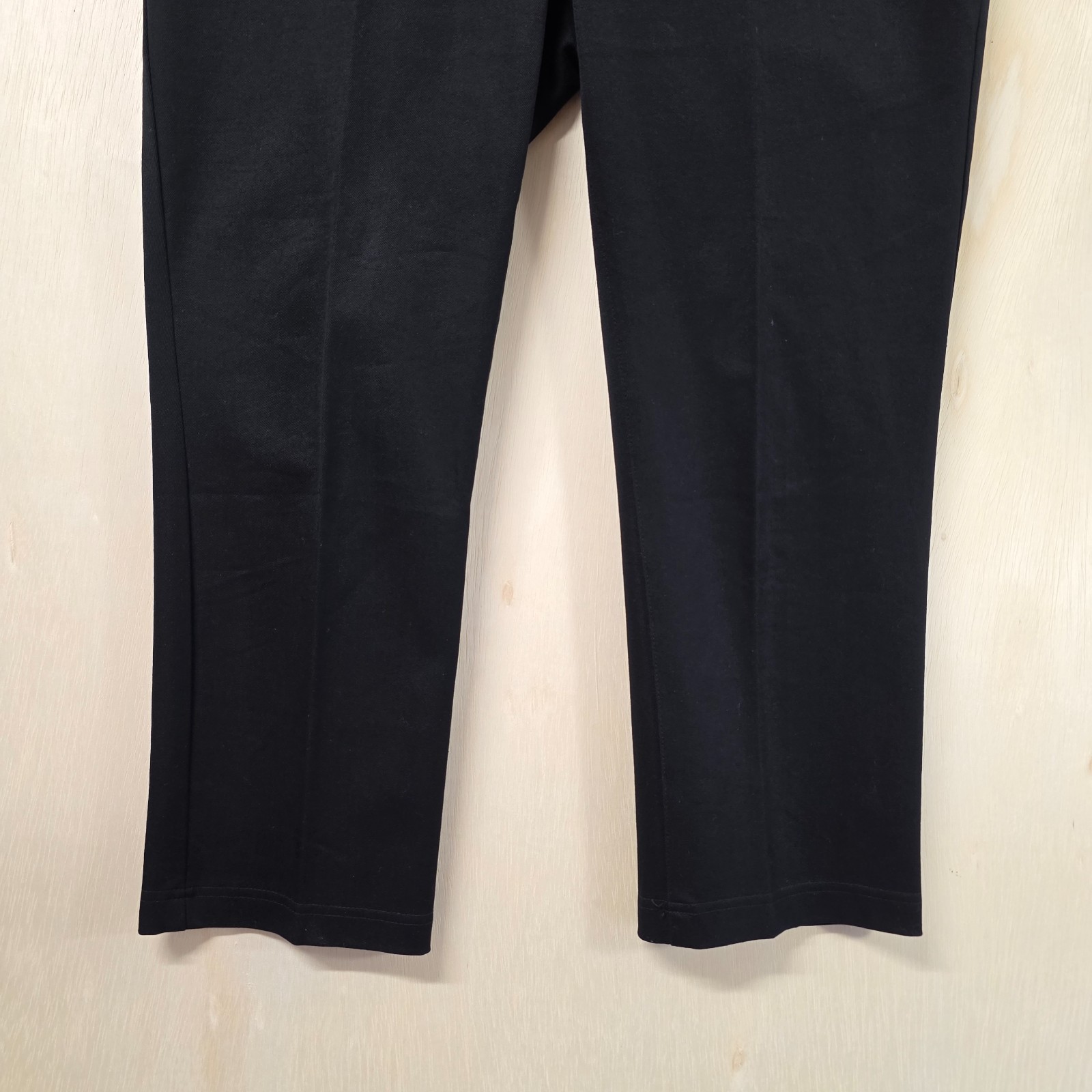 Chico’s Black Stretch Crop Pants Cotton Blend Straight Leg Size 1 US Medium