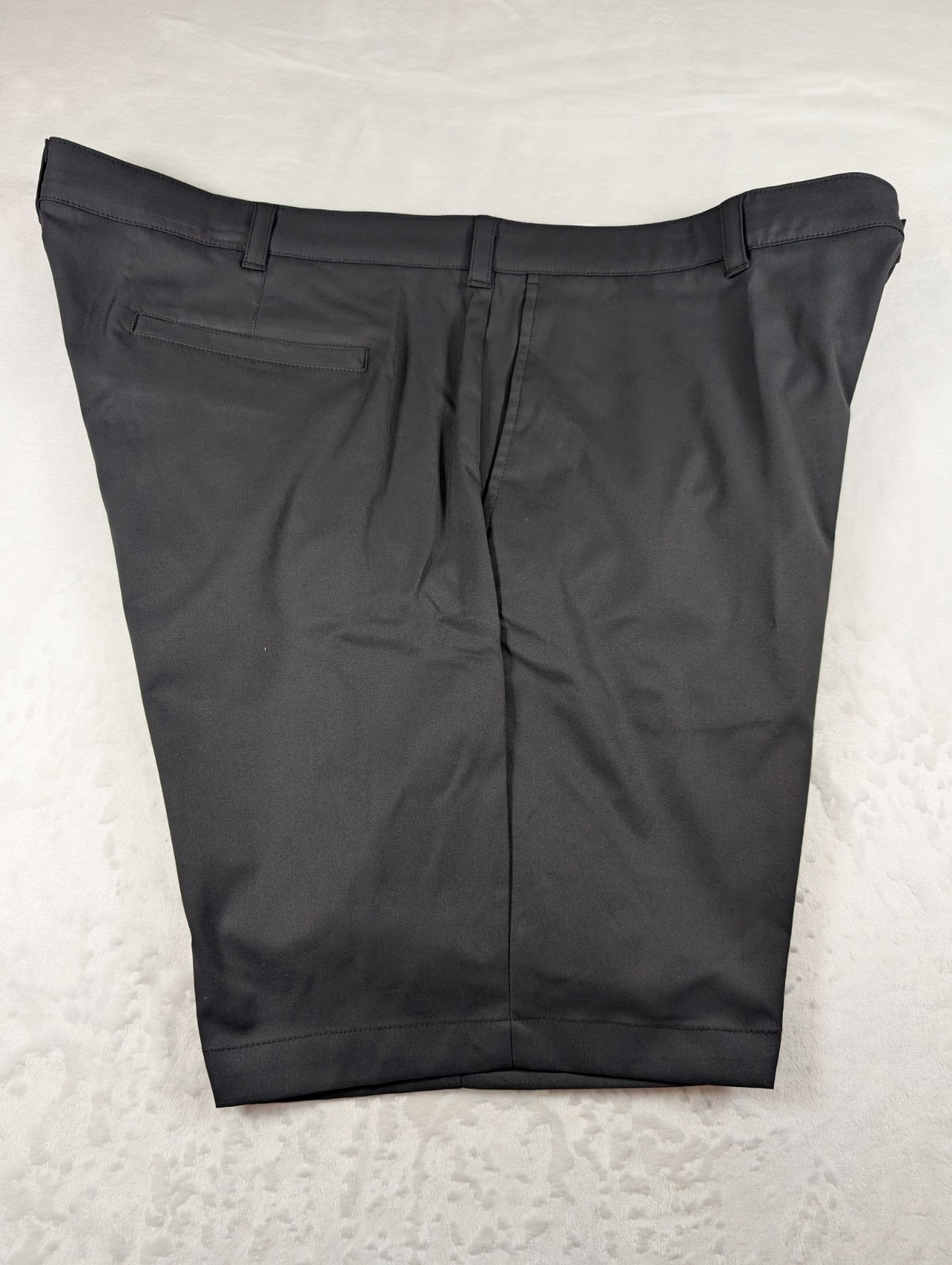 Ben Hogan Performance Men’s Size 44 Golf Shorts Stretch Fabric Caviar Black