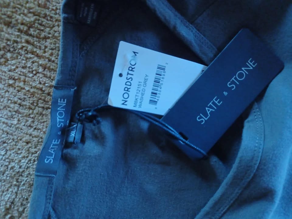 Slate & Stone Washed Ragland Crew Neck Top in Washed Grey-XLarge NWT