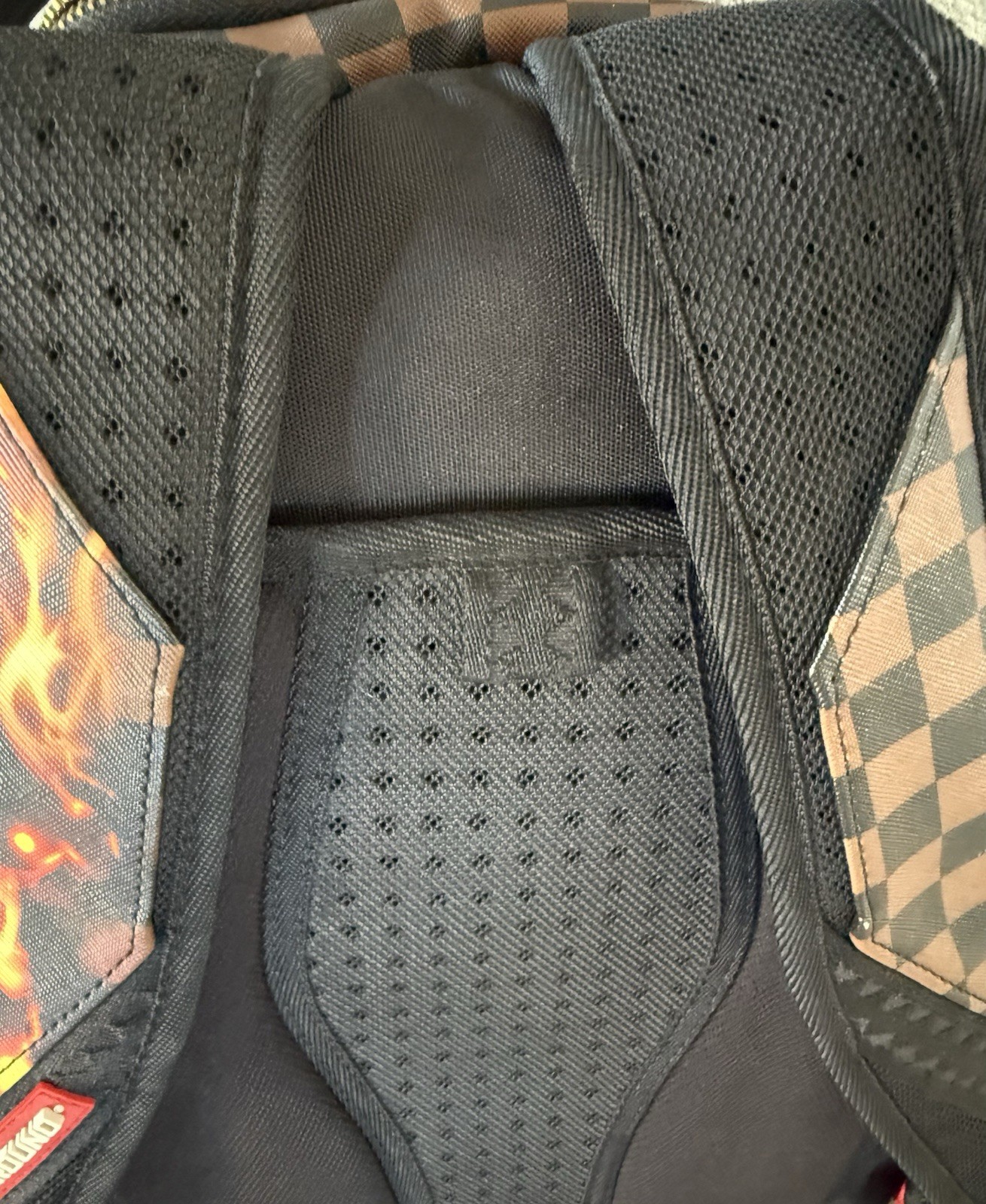 Sprayground Shark Backpack Brown Checkered Limited Edition Rare – Broken Zipper