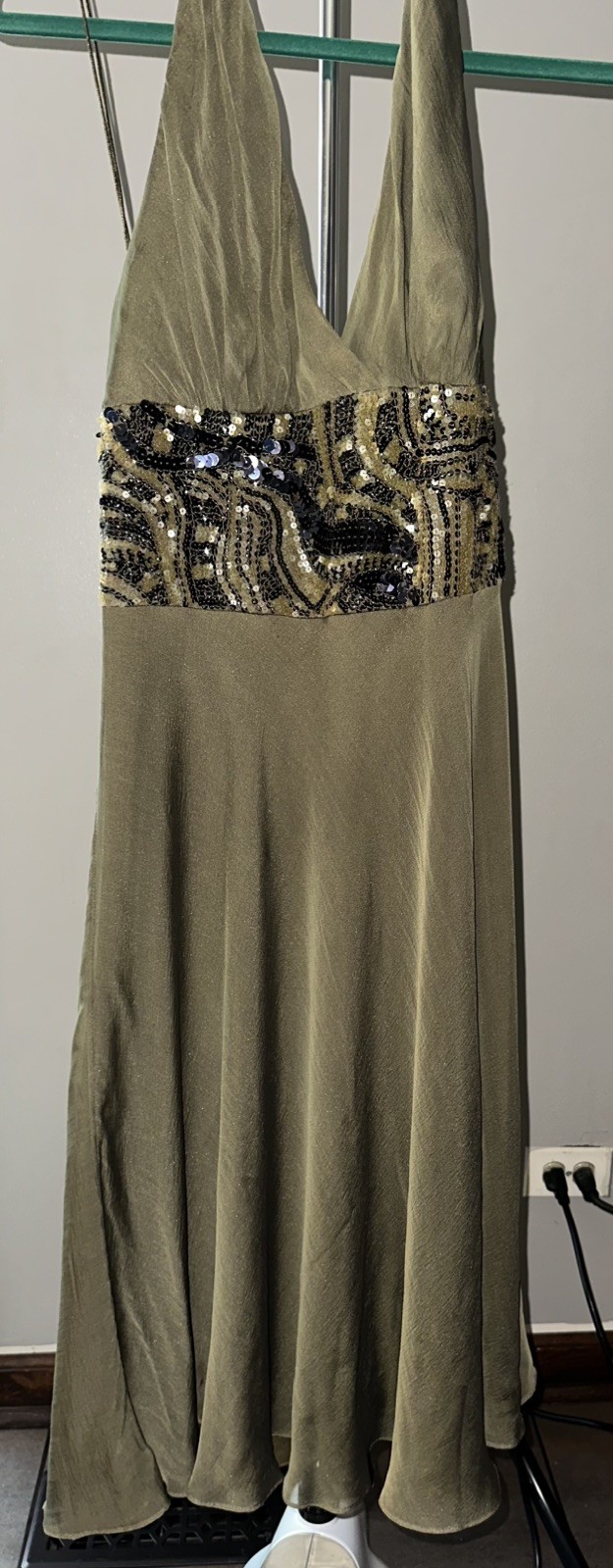 Carmen Marc Valvo Sequin Dress Size 10 Silk Olive Green