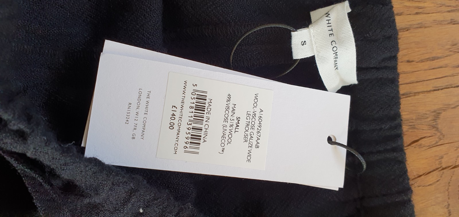 NWT THE WHITE COMPANY Wool-Viscose Gauze Wide Leg Trousers – Black -Small