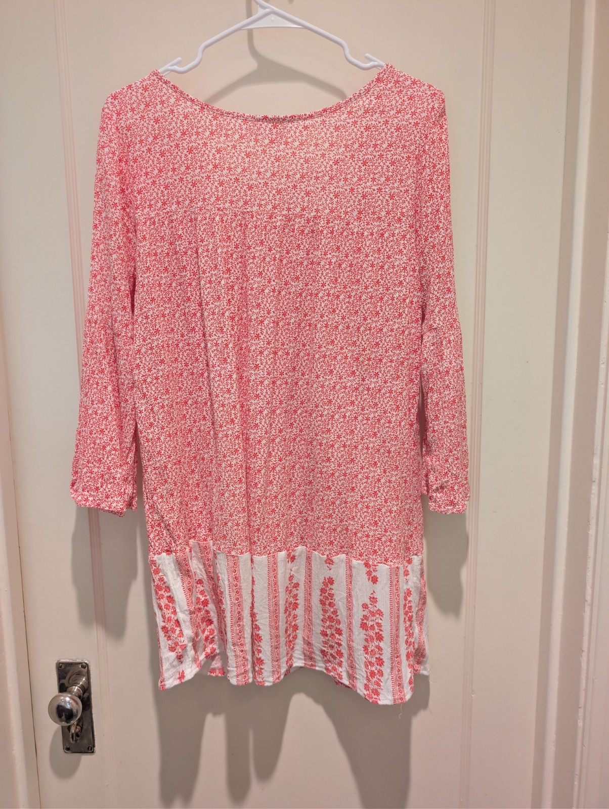 Bongo Floral Tunic Top Red White Rayon Bell Sleeve Boho Peasant Blouse M