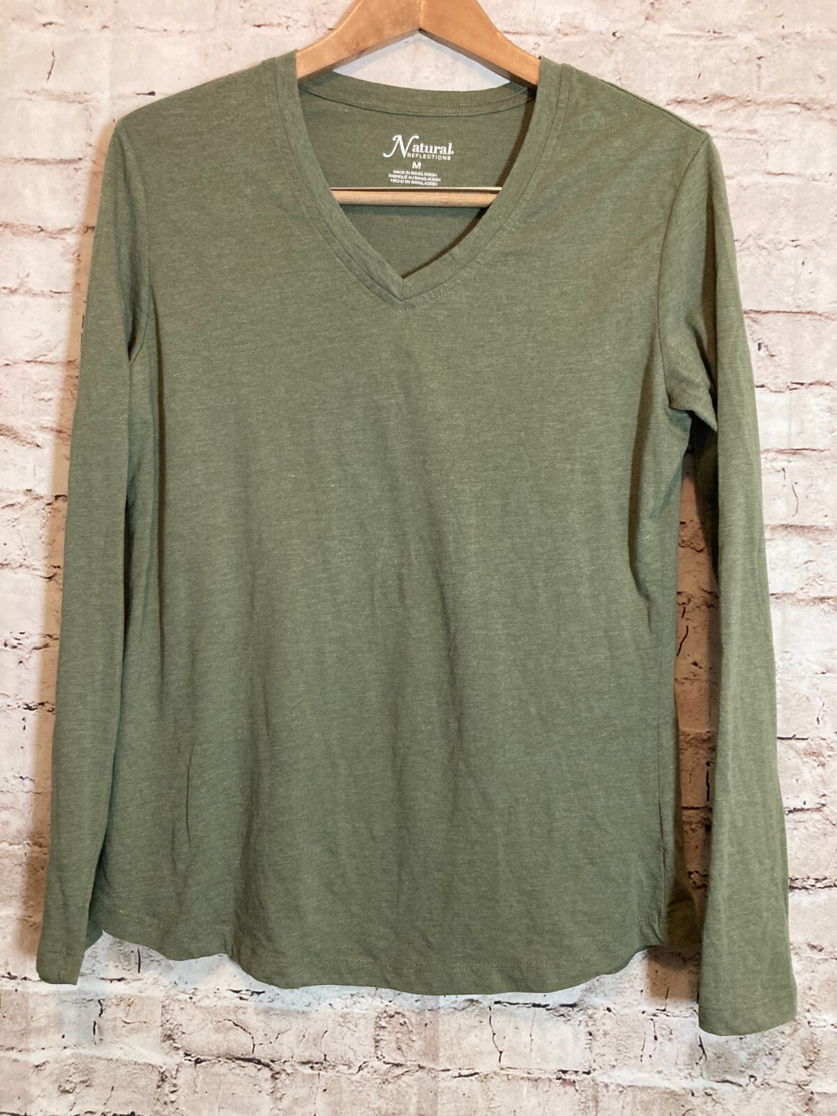 Natural Reflections Top Womens Medium Olive Green Pullover Layering Tee Cotton