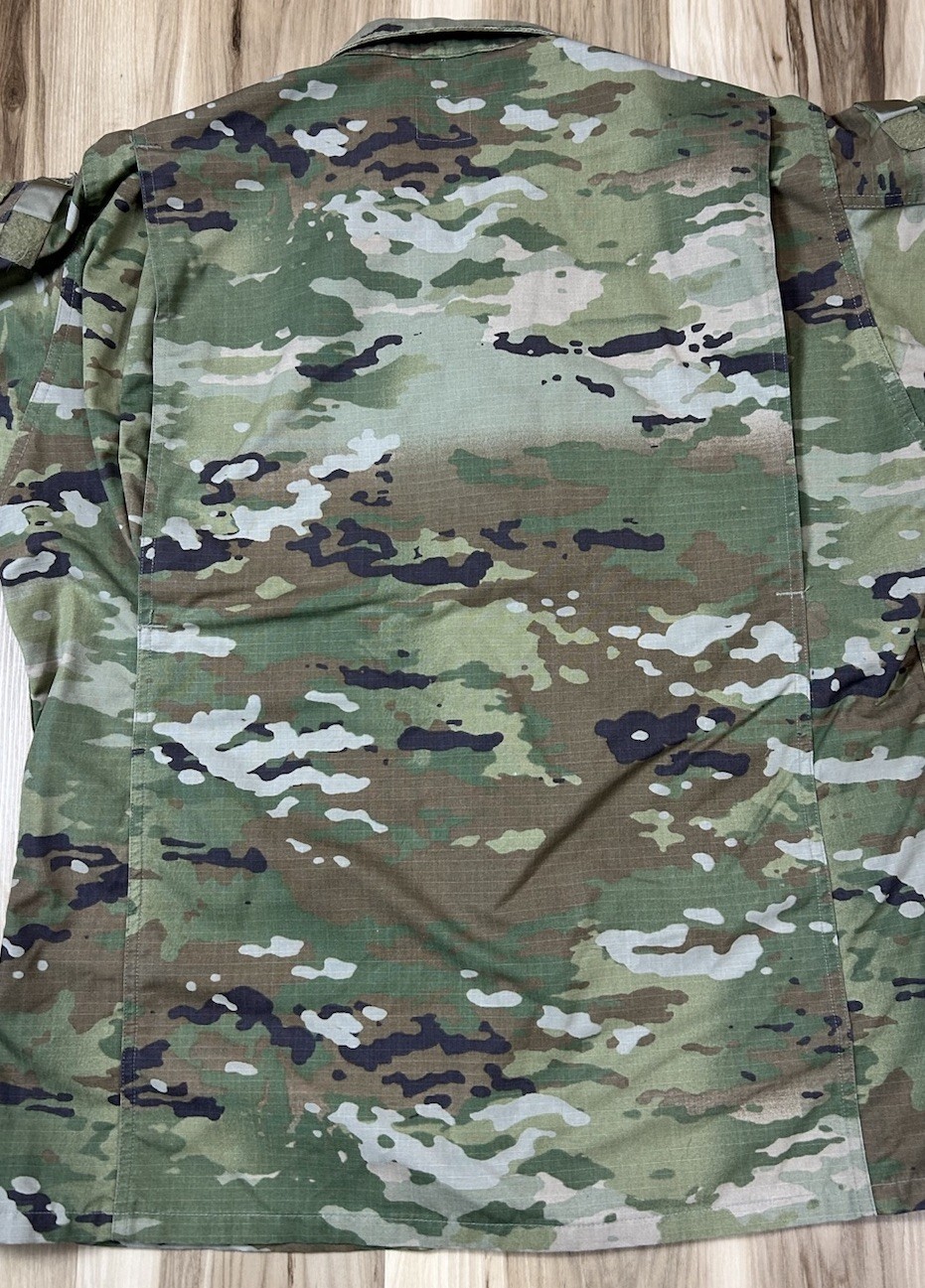 US Army Coat Men’s Medium OCP Camo IHWCU ACU Combat Uniform Insect Shield
