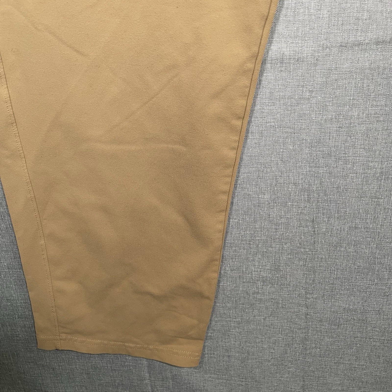 Public Rec Gamechanger All Day Every Day Pants Men 40×28 Beige Gym Travel Pocket