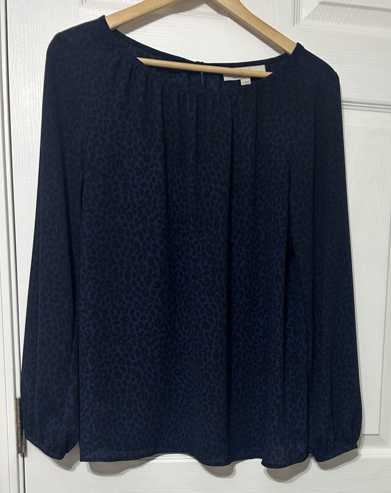 LOFT Blue & Black Leopard Animal Print Blouse Top Long Sleeve Women’s Size M