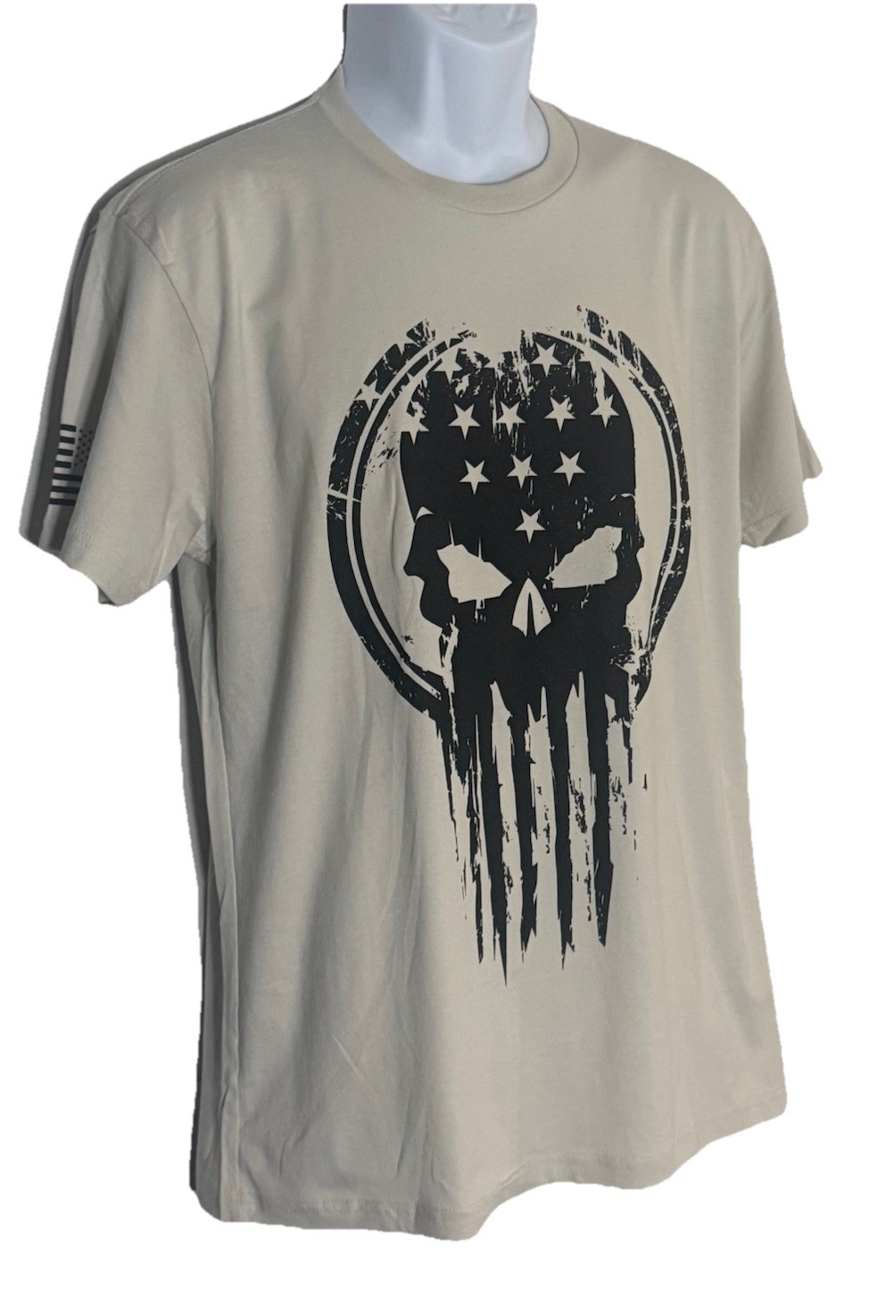 Next Level Apparel Skull American Flag Graphic T-Shirt Beige Men’s Medium Cotton