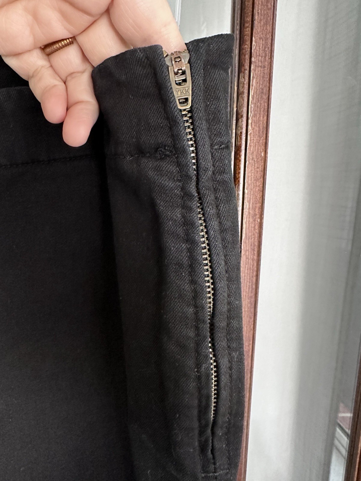 Talbots Slim Ankle Pants 12 Black Denim Side Zip Stretch Office Academia Preppy