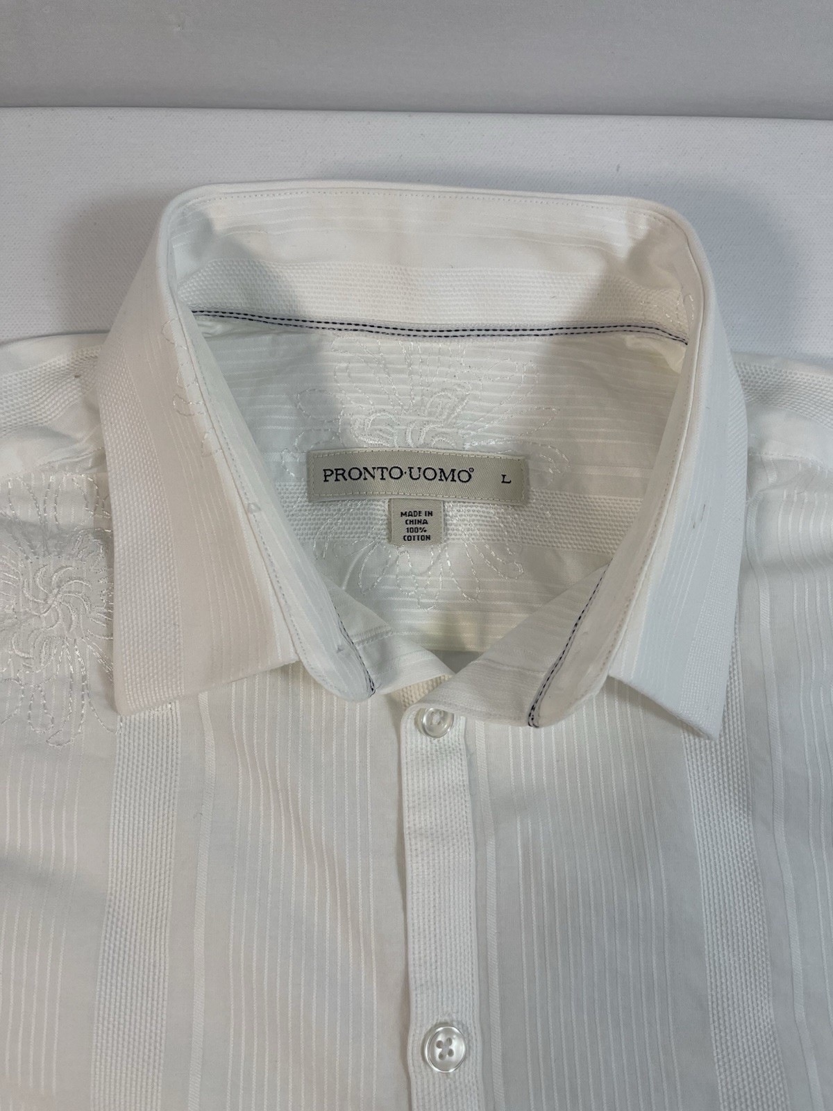 Pronto Uomo Men’s White Embroidered Button-Down Shirt Large. Pre-owned SKU 0162