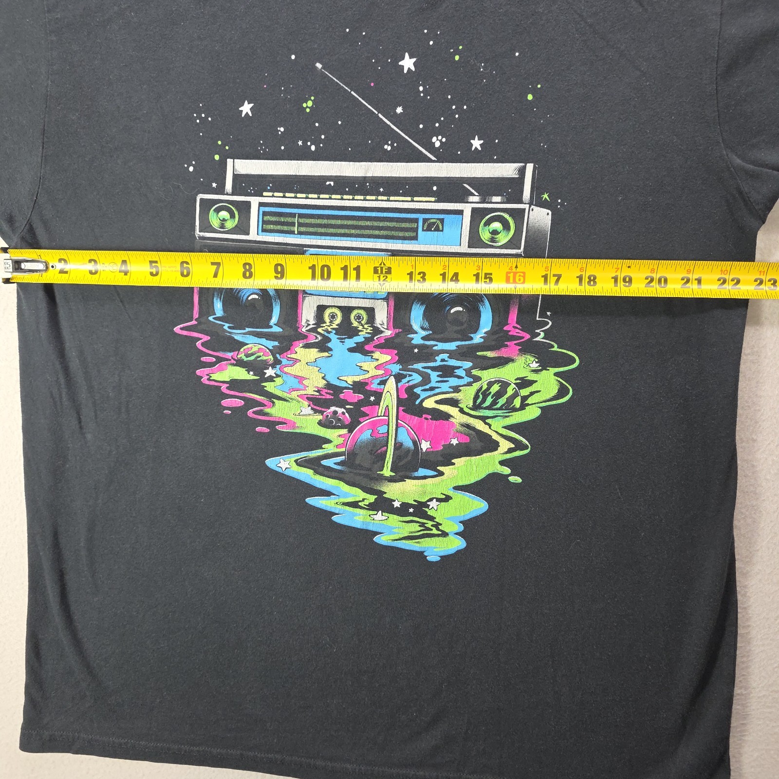 Into The Am Shirt Adult XL Black Graphic Space Boombox Music Stars Planets