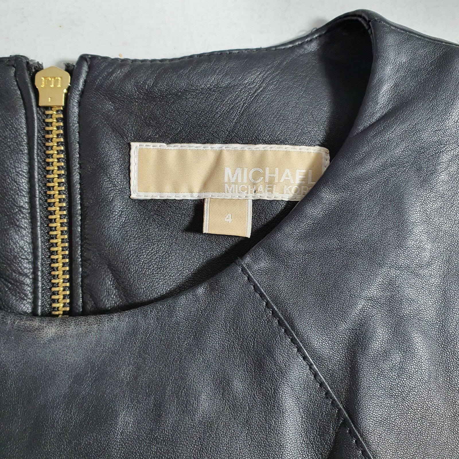 MICHAEL KORS Soft Leather Shift Dress LBD Lined Zip Pockets Size UK 8 Black