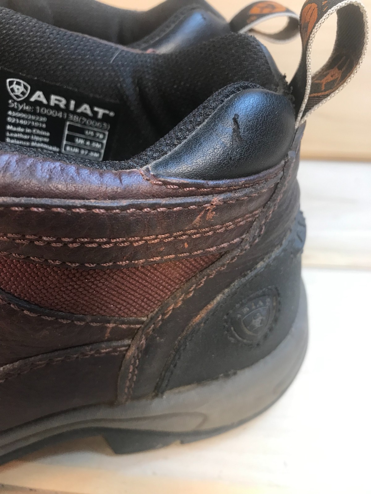 Ariat ATS Hiking Boots Mid Top Size 7B Leather Rubber 10004138