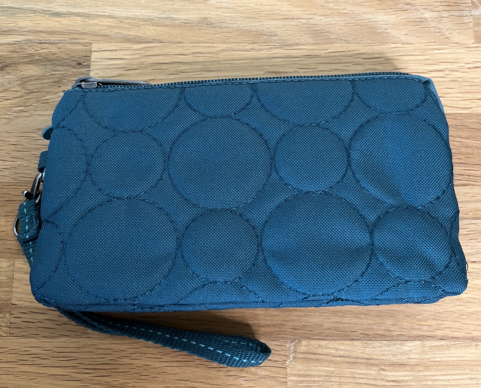 Thirty One Vary You Teal Wristlet